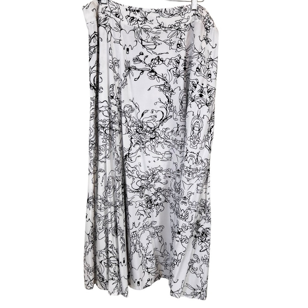 Soft Surroundings Amaranth Black White Floral Abstract A-Line Skirt
